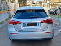 Usata Mercedes A180 Executive 116 CV (85 kW) 2019 Grigio Berlina