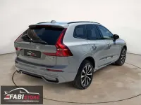Usata Volvo XC60 R-Design 250 CV (183 kW) 2024 Grigio SUV