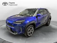 Usata Toyota Yaris Cross Lounge 131 CV (96 kW) 2024 Blu SUV