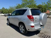 Usata Toyota RAV4 152 CV (111 kW) 2007 Grigio SUV