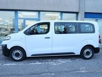 Usata Opel Zafira Life Business 122 CV (89 kW) 2021 Bianco Monovolume