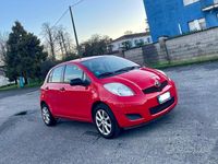 Usata Toyota Yaris 69 CV (50 kW) 2010 Rosso Utilitaria