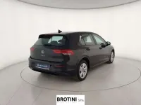 Usata VW Golf VII Life 116 CV (85 kW) 2021 Nero Utilitaria
