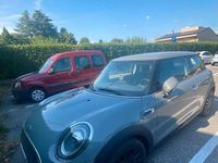 Usata Mini ONE 75 CV (55 kW) 2020 Grigio Utilitaria