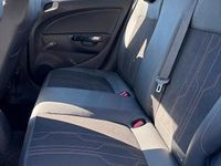 Usata Opel Corsa 85 CV (62 kW) 2012 Bianco Berlina