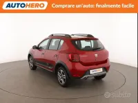 Usata Dacia Sandero Stepway 95 CV (69 kW) 2019 Rosso Berlina