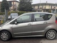 Usata Mercedes A180 Classic 109 CV (80 kW) 2007 Beige Monovolume