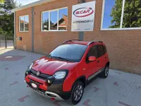 Usata Fiat Panda 4x4 S 86 CV (63 kW) 2019 Rosso Utilitaria