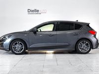 Usata Ford Focus ST-Line 120 CV (88 kW) 2021 Magnetic grey Monovolume