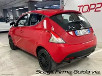 Usata Lancia Ypsilon 69 CV (50 kW) 2014 Rosso Utilitaria