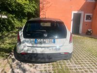 Usata Lancia Delta 120 CV (88 kW) 2010 Bianco Utilitaria