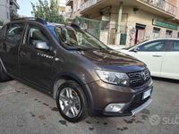 Usata Dacia Sandero Stepway 90 CV (66 kW) 2018 Marrone Berlina