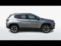 Usata Jeep Compass Limited 140 CV (102 kW) 2018 Grigio chiaro SUV