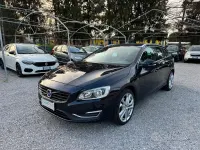 Usata Volvo V60 Ocean Race 120 CV (88 kW) 2016 Bluazzurro Station wagon