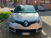 Usata Renault Captur 90 CV (66 kW) 2014 Argento SUV