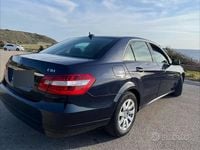 Usata Mercedes E250 Avantgarde 224 CV (164 kW) 2011 Blu/azzurro Berlina