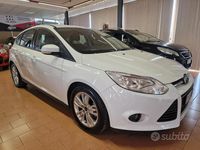 Begagnad Ford Focus 95 HK (69 kW) 2012 Vit Sedan