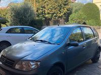 Usata Fiat Punto 60 CV (44 kW) 2004 Grigio Utilitaria