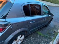 Occasion Opel Astra 110 ch (80 kW) 2008 Gris Berline