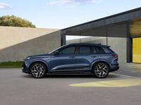 Nuova Audi Q6 e-tron S-Line 239 kW (326 CV) 2025 Blu plasma metallizzato SUV