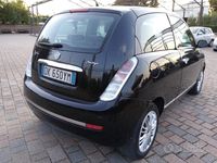 Usata Lancia Ypsilon 75 CV (55 kW) 2008 Nero Utilitaria