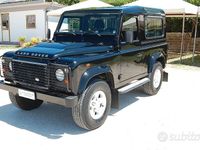 Usata Land Rover Defender SE 122 CV (89 kW) 2007 Nero SUV