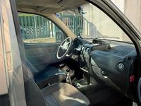 Usata Fiat Doblò Dynamic 105 CV (77 kW) 2004 Grigio Monovolume