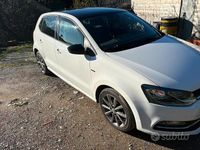 Begagnad VW Polo 90 HK (66 kW) 2015 Vit Halvkombi