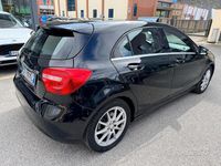 Usata Mercedes A180 109 CV (80 kW) 2015 Nero Berlina