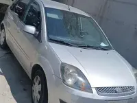 Usata Ford Fiesta Titanium 68 CV (50 kW) 2007 Grigio Utilitaria