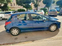 Usata Peugeot 308 95 CV (69 kW) 2008 Blu Berlina
