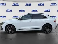 Usata Audi Q8 Sport 231 CV (169 kW) 2023 Bianco ghiaccio SUV