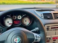 Usata Alfa Romeo GT Distinctive 165 CV (121 kW) 2006 Blu Coupé