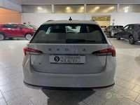 Käytetty Skoda Octavia Selection 150 HP (110 kW) 2024 Valkoinen Farmari