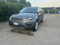 Usata Land Rover Range Rover evoque HSE 150 CV (110 kW) 2018 Grigio SUV