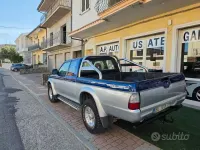 Occasion Mitsubishi L200 100 ch (73 kW) 2000 Bleue Pick-up