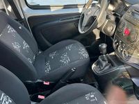 Usata Fiat Qubo Trekking 77 CV (56 kW) 2014 Grigio Monovolume