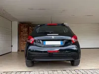 Usata Peugeot 208 Allure 75 CV (55 kW) 2017 Nero Utilitaria