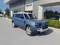 Usata Land Rover Defender SE 248 CV (182 kW) 2024 Blu SUV