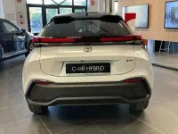 Usata Toyota C-HR Lounge 197 CV (144 kW) 2023 Bianco SUV