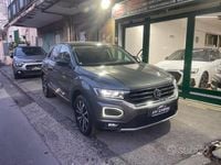 Usata VW T-Roc Style 150 CV (110 kW) 2019 Grigio SUV