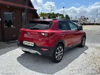 Usata Kia Stonic 120 CV (88 kW) 2019 Rosso SUV