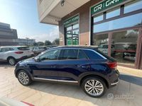 Usata VW T-Roc Advance 116 CV (85 kW) 2019 Blu SUV