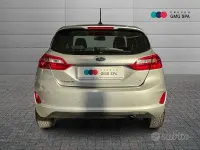 Usata Ford Fiesta Vignale 86 CV (63 kW) 2018 Grigio Utilitaria