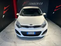 Usata Kia Rio EX 90 CV (66 kW) 2012 Bianco Berlina