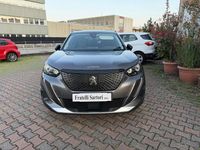 Usata Peugeot 2008 Allure 131 CV (96 kW) 2022 Grigio platinum SUV