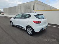 Usata Renault Clio IV 73 CV (53 kW) 2013 Bianco Berlina