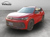 Usata VW Tiguan R-line 193 CV (141 kW) 2024 Rosso SUV