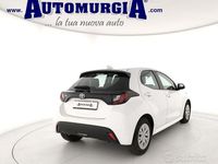 Second-hand Toyota Yaris Active 72 CP (52 kW) 2023 Alb Hatchback