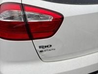 Usata Kia Rio Active 84 CV (61 kW) 2016 Bianco Utilitaria